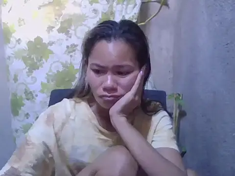 Sweeetgurll online show from October 28, 1:09 am