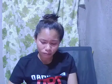 Sweeetgurll online show from November 18, 3:27 pm