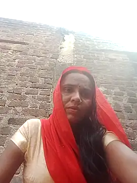 Snapshot of Sonia66w chatting on October 12, 9:41 am Sonia66w online show from October 12, 9:41 am