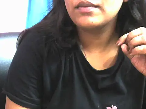 Snapshot of Queenxxx98 chatting on October 14, 8:09 pm Queenxxx98 online show from October 14, 8:09 pm