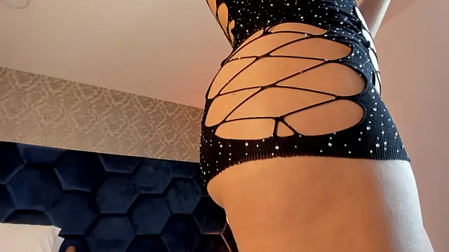 Snapshot of Isabellaa_Palacios chatting on November 8, 8:51 pm Isabellaa Palacios online show from November 8, 8:51 pm