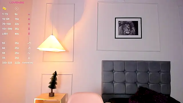 nikolevoshkie  online show from December 18, 8:04 pm