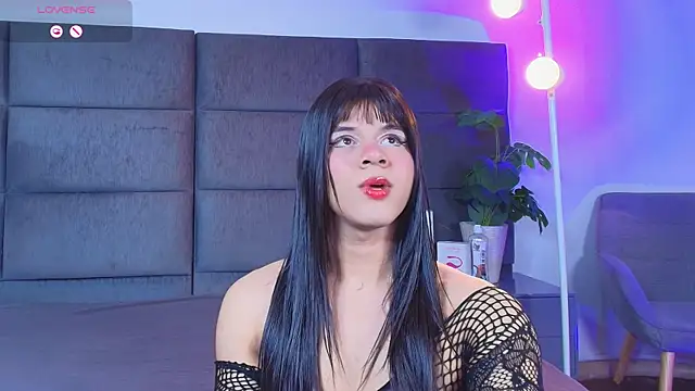 Slenna Moon online show from April 20, 1:41 am