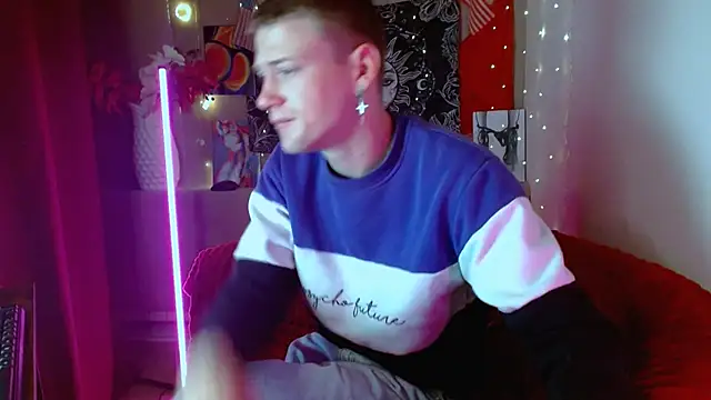 Xavier Night81 online show from September 15, 7:52 am