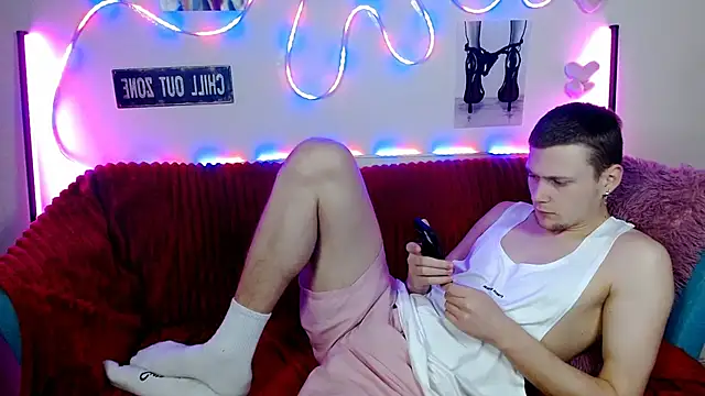 Xavier Night81 online show from November 9, 8:45 am