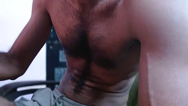 Snapshot of funndudd chatting on November 1, 3:47 pm funndudd online show from November 1, 3:47 pm