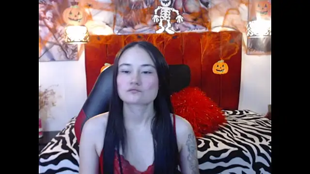 Snapshot of CindySweet_1 chatting on October 16, 1:56 pm CindySweet 1 online show from October 16, 1:56 pm