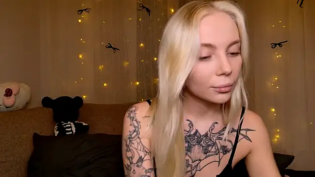 heymilk online show from December 19, 6:15 pm