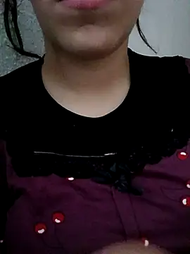 Snapshot of Ahalm chatting on October 2, 8:38 pm Ahalm online show from October 2, 8:38 pm