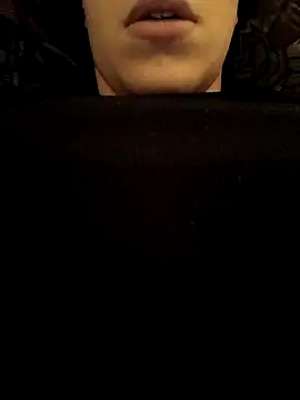 Snapshot of Ahalm chatting on October 3, 10:34 am Ahalm online show from October 3, 10:34 am