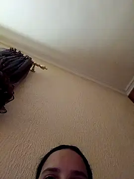 Snapshot of Ahalm chatting on December 2, 10:42 am Ahalm online show from December 2, 10:42 am