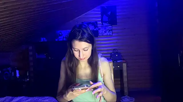 Shyselly online show from October 15, 5:02 pm