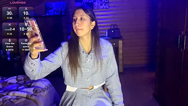 Shyselly online show from October 21, 5:13 pm