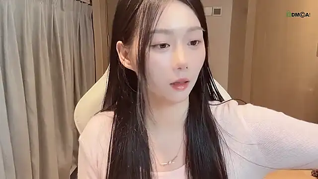 Snapshot of Makinghappymyself_ chatting on October 27, 12:53 pm Makinghappymyself online show from October 27, 12:53 pm