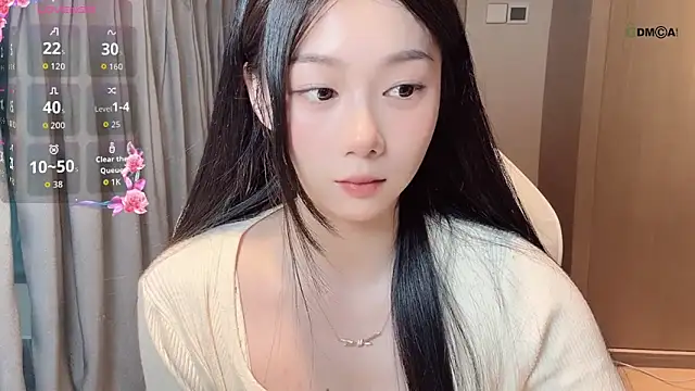 Snapshot of Makinghappymyself_ chatting on November 22, 12:20 am Makinghappymyself online show from November 22, 12:20 am