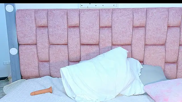 DaniniAnderson online show from November 30, 9:57 am