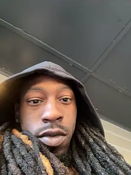 Snapshot of Scattyboo chatting on November 11, 2:06 pm Scattyboo online show from November 11, 2:06 pm