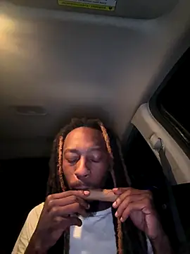 Snapshot of Scattyboo chatting on November 21, 6:34 am Scattyboo online show from November 21, 6:34 am