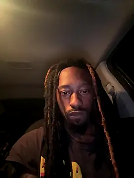 Snapshot of Scattyboo chatting on November 29, 12:46 am Scattyboo online show from November 29, 12:46 am