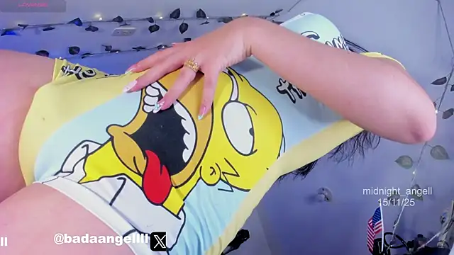 Snapshot of midnight_angell chatting on November 16, 2:39 am midnight angell online show from November 16, 2:39 am