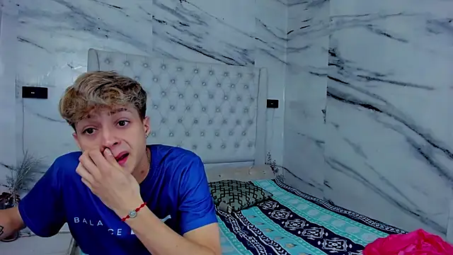 Ari and Storm online show from October 10, 1:54 pm