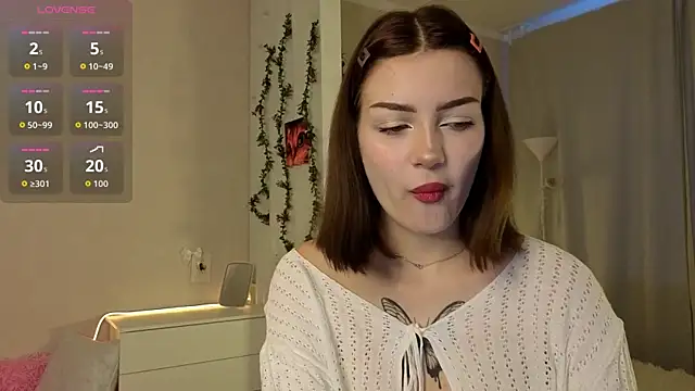Snapshot of PurrrBerry chatting on October 11, 5:39 am PurrrBerry online show from October 11, 5:39 am
