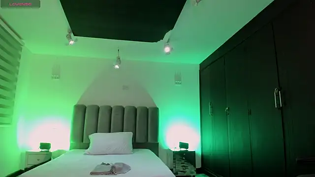 SkyThompson online show from September 11, 4:12 am