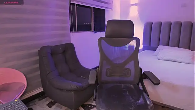 SkyThompson online show from October 24, 4:53 am