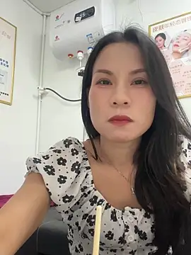 Snapshot of Baby-mmm chatting on September 13, 12:27 pm Baby-mmm online show from September 13, 12:27 pm