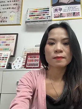 Snapshot of Baby-mmm chatting on October 26, 1:39 pm Baby-mmm online show from October 26, 1:39 pm