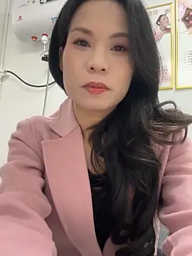 Snapshot of Baby-mmm chatting on November 21, 4:55 am Baby-mmm online show from November 21, 4:55 am