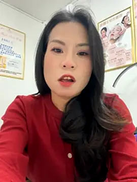 Snapshot of Baby-mmm chatting on December 14, 12:43 pm Baby-mmm online show from December 14, 12:43 pm