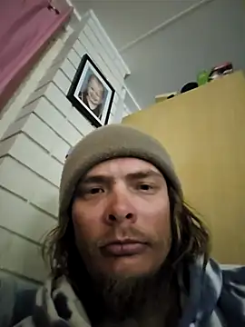 Snapshot of Jakeysnaky chatting on October 11, 11:31 am Jakeysnaky online show from October 11, 11:31 am