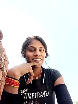 Snapshot of Jyoti_thakurr chatting on November 13, 6:56 am Jyoti thakurr online show from November 13, 6:56 am