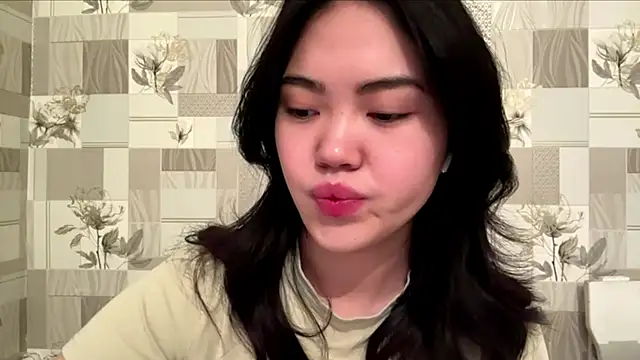 Snapshot of MIMIMary chatting on October 1, 3:01 am MIMIMary online show from October 1, 3:01 am