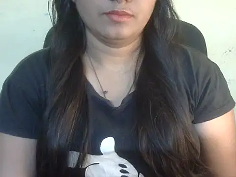 Aanya Hazel online show from November 19, 2:17 pm