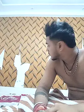 romantic couple1 online show from October 3, 5:26 am