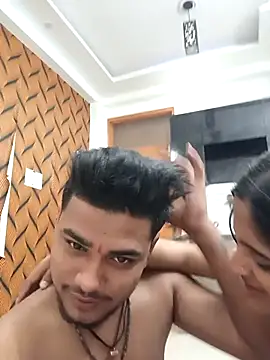 romantic couple1 online show from October 17, 3:42 am