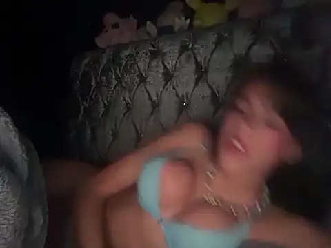 Renita2007x online show from November 27, 6:43 pm