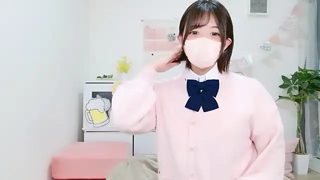 Snapshot of Hinata_Sun chatting on September 23, 9:45 am Hinata Sun online show from September 23, 9:45 am