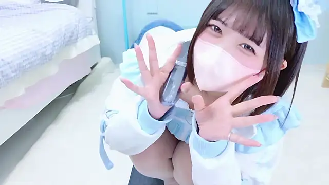 Snapshot of Hinata_Sun chatting on November 17, 3:51 pm Hinata Sun online show from November 17, 3:51 pm