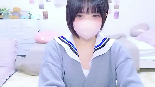 Hinata Sun online show from March 19, 3:10 am