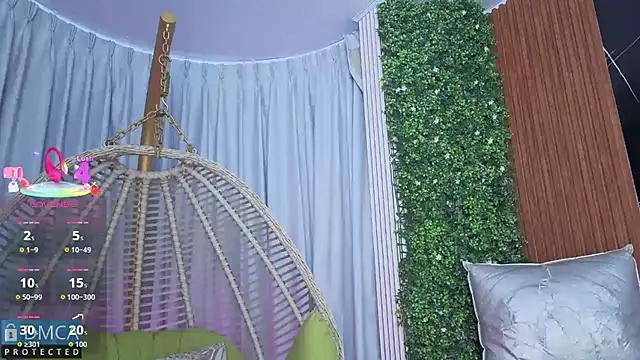 Kiara Zahiri   online show from October 22, 10:59 am