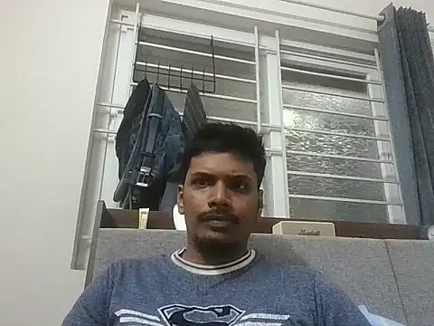 Snapshot of Bakasur_19 chatting on May 1, 4:11 pm Bakasur 19 online show from May 1, 4:11 pm