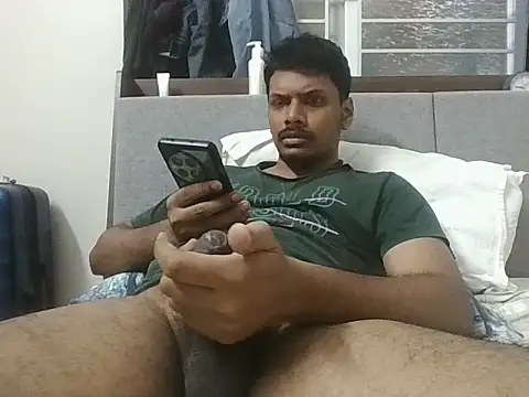 Snapshot of Bakasur_19 chatting on May 9, 3:39 pm Bakasur 19 online show from May 9, 3:39 pm