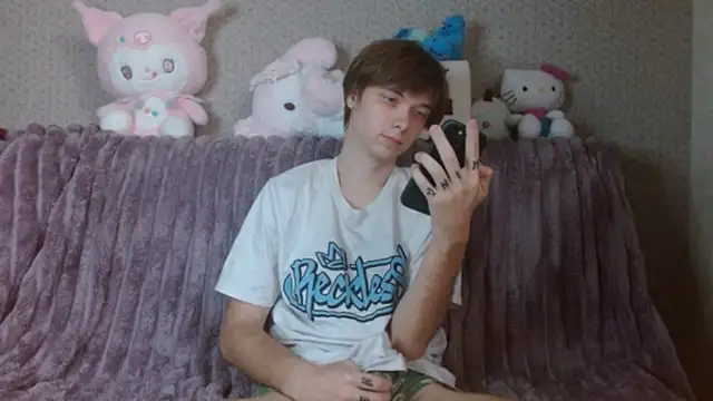 hilt on  online show from October 25, 7:27 am