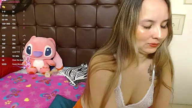 juliana soto1 online show from October 23, 12:04 pm