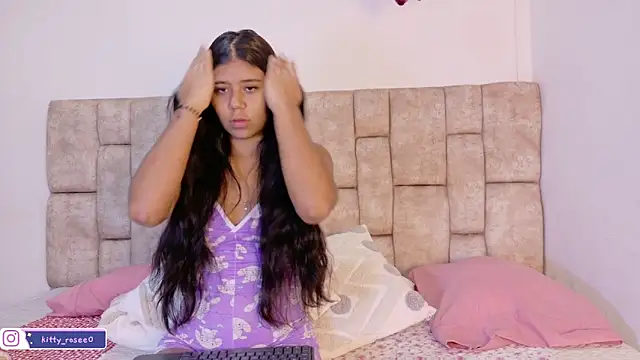 Kitty Rose   online show from October 17, 11:57 am