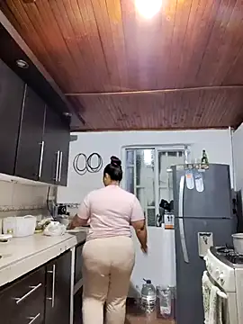 Freyacooper online show from October 18, 2:47 am