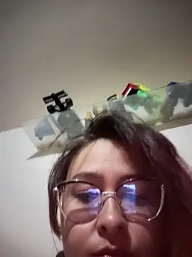 Freyacooper online show from October 29, 1:57 pm